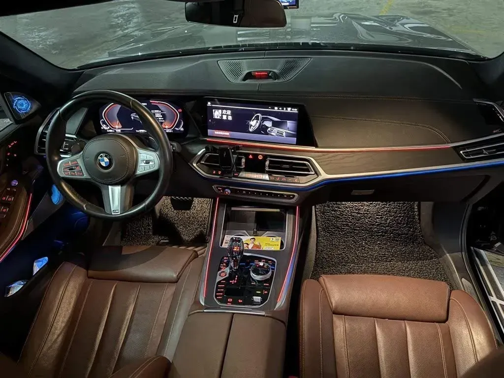 2020 BMW X7 3.0T 340HP L6 8AT,autocango,china used car exporter,china ev exporter,chinese used car exporter,chinese used ev exporter