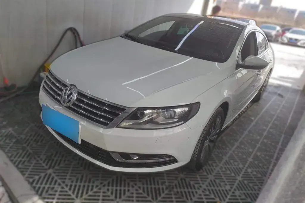 2016 Volkswagen CC 2.0T 200HP L4 6DCT