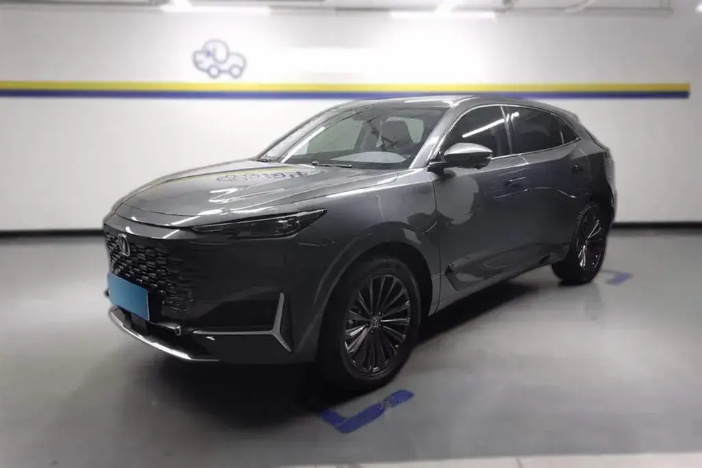 2021 ChangAn UNI-K 2.0T 233HP L4 8AT
