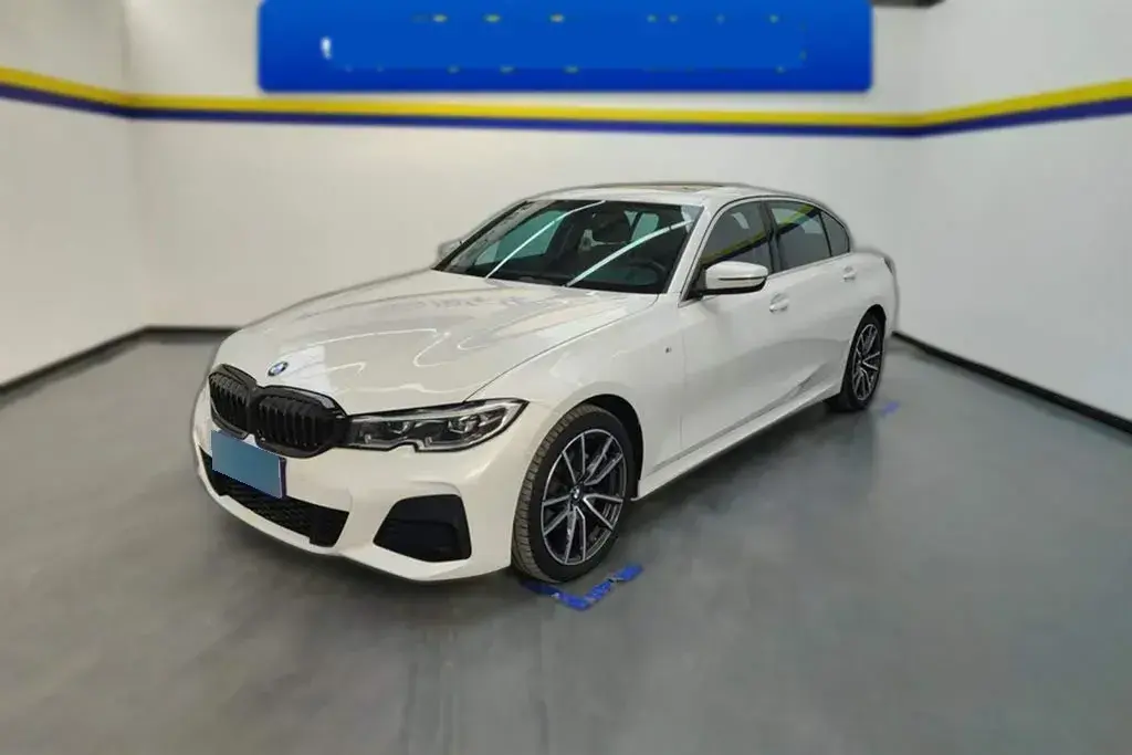 2021 BMW 3 Series 2.0T 156HP L4 8AT