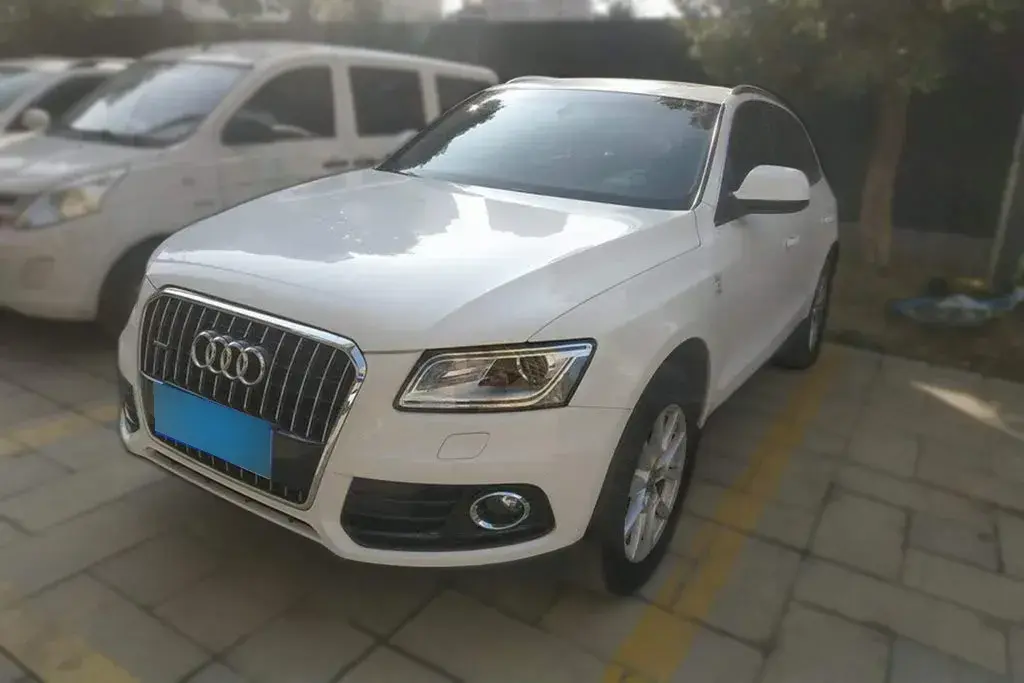 2015 Audi Q5 2.0T 224HP L4 8AT