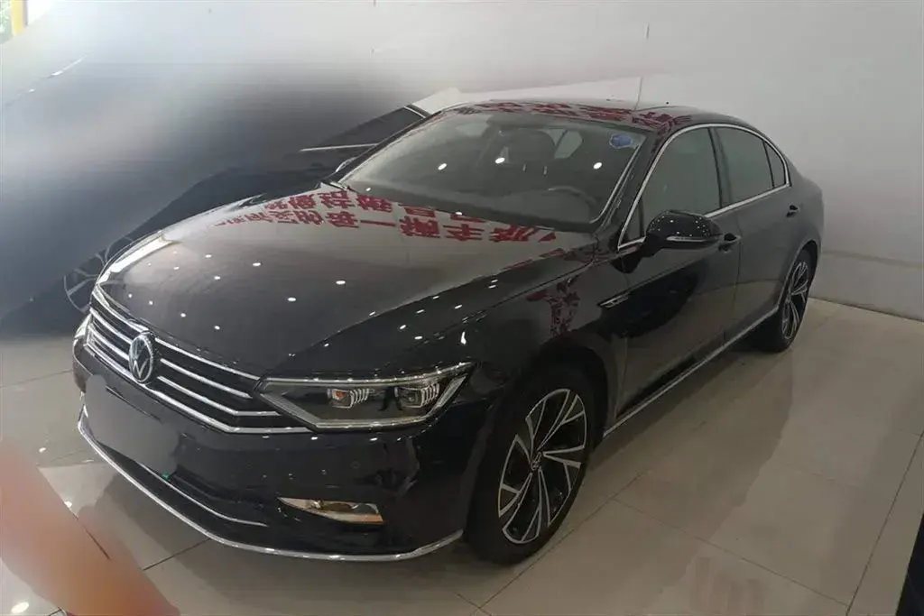 2021 Volkswagen Passat 2.0T 186HP L4 7DCT