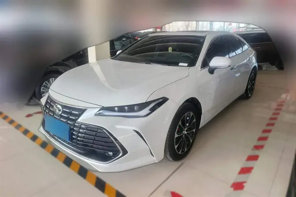2022 Toyota Avalon 2.0L 178HP L4 CVT