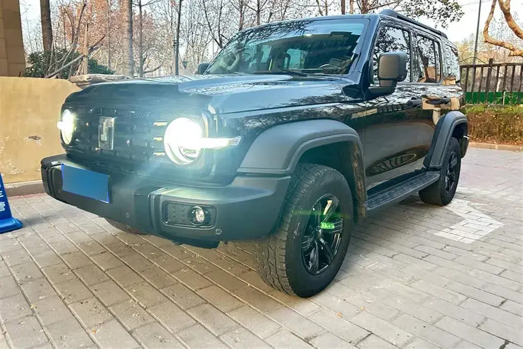 2021 Tank 300 2.0T 227HP L4 8AT