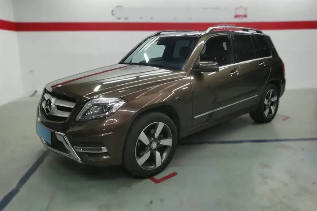2015 Mercedes-Benz GLK Class 2.0T 211HP L4 7AT