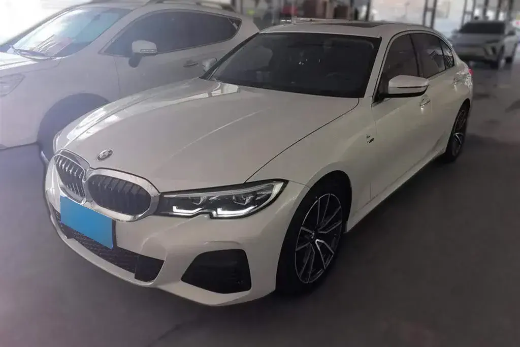 2021 BMW 3 Series 2.0T 156HP L4 8AT