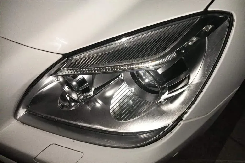 2015 Mercedes-Benz SLK Class 1.8T 184HP L4 7AT,autocango,china used car exporter,china ev exporter,chinese used car exporter,chinese used ev exporter