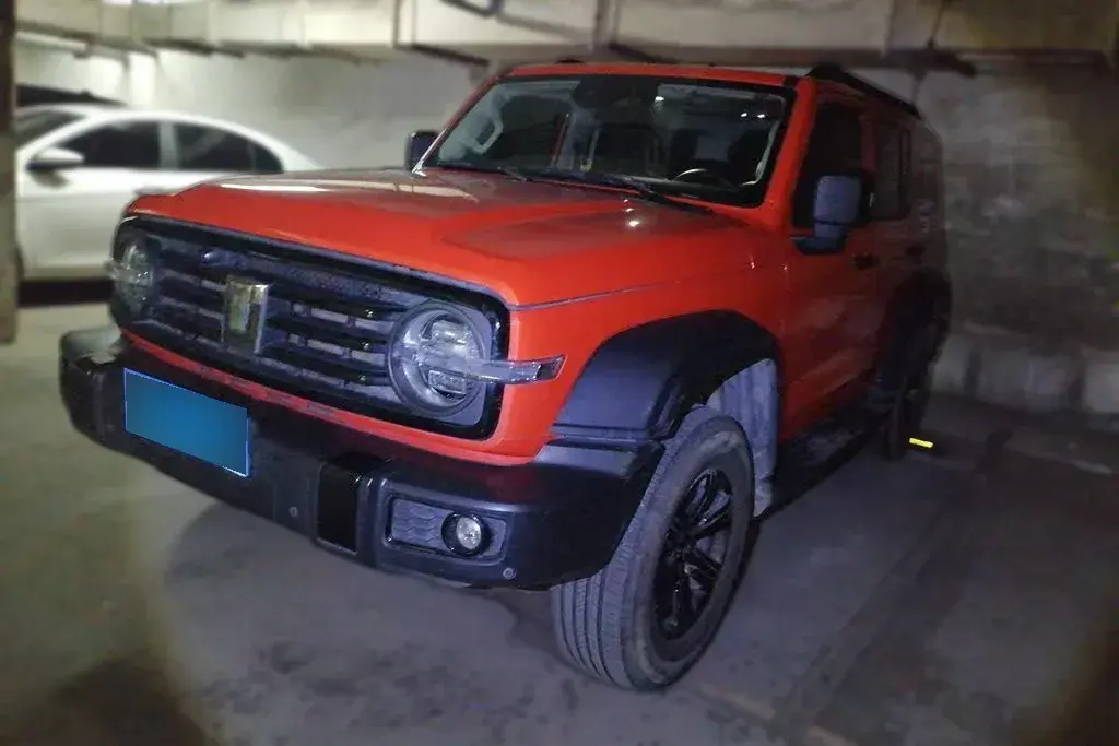 2021 Tank 300 2.0T 227HP L4 8AT