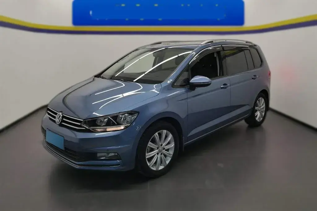 2021 Volkswagen Touran 1.4T 150HP L4 7DCT