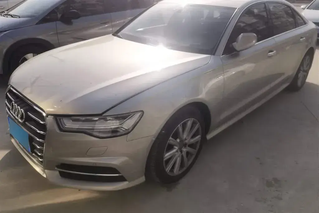 2018 Audi A6L 1.8T 190HP L4 7DCT