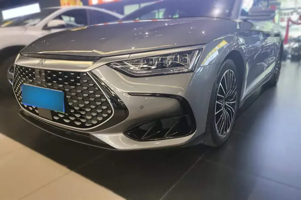 2022 BYD Han 1.5T 139HP L4 E-CVT PHEV 18.3KWH