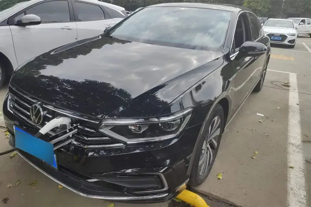 2022 Volkswagen Tayron GTE 1.4T 150HP L4 6DCT PHEV 13KWH