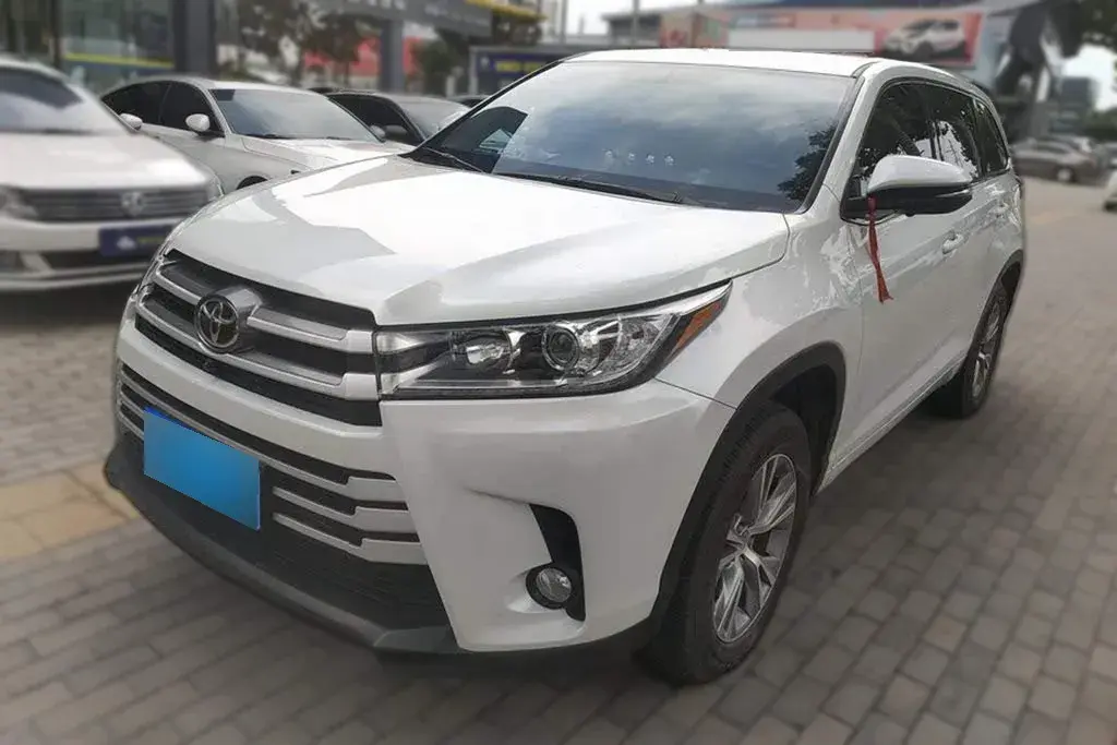 2021 Toyota Highlander 2.0T 220HP L4 6AT