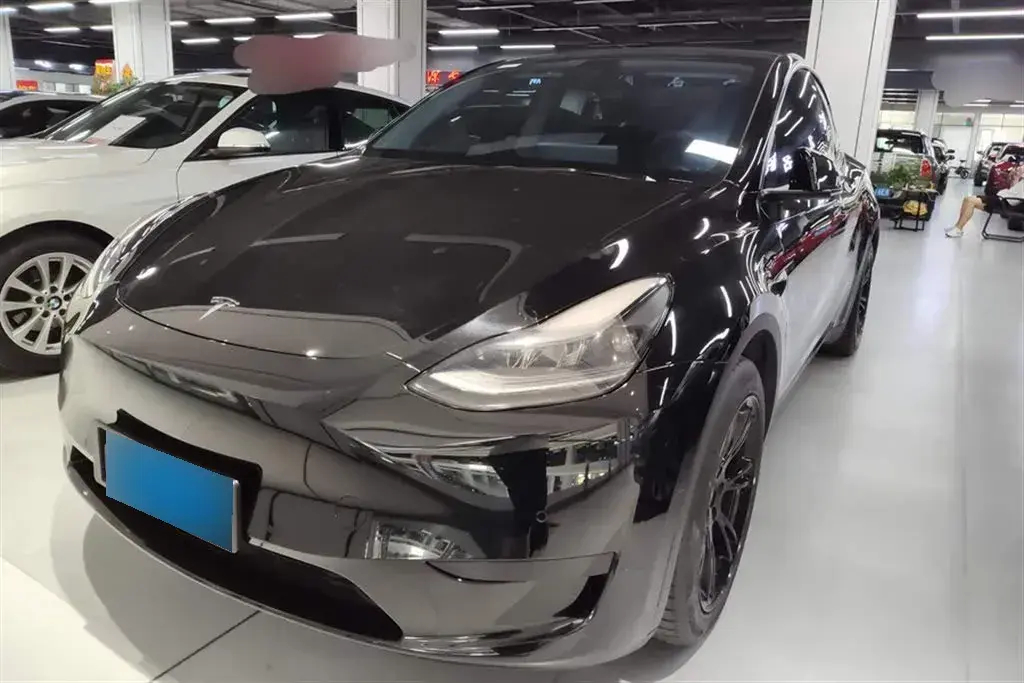 2022 Tesla Model Y BEV 60KWH