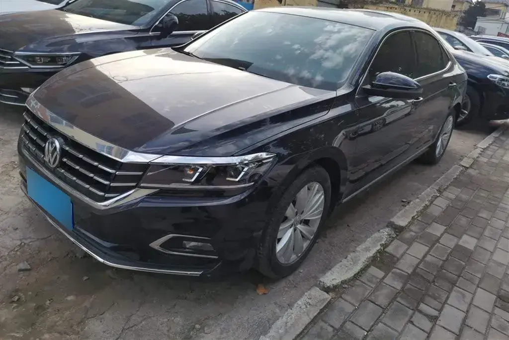 2019 Volkswagen Passat 1.4T 150HP L4 7DCT