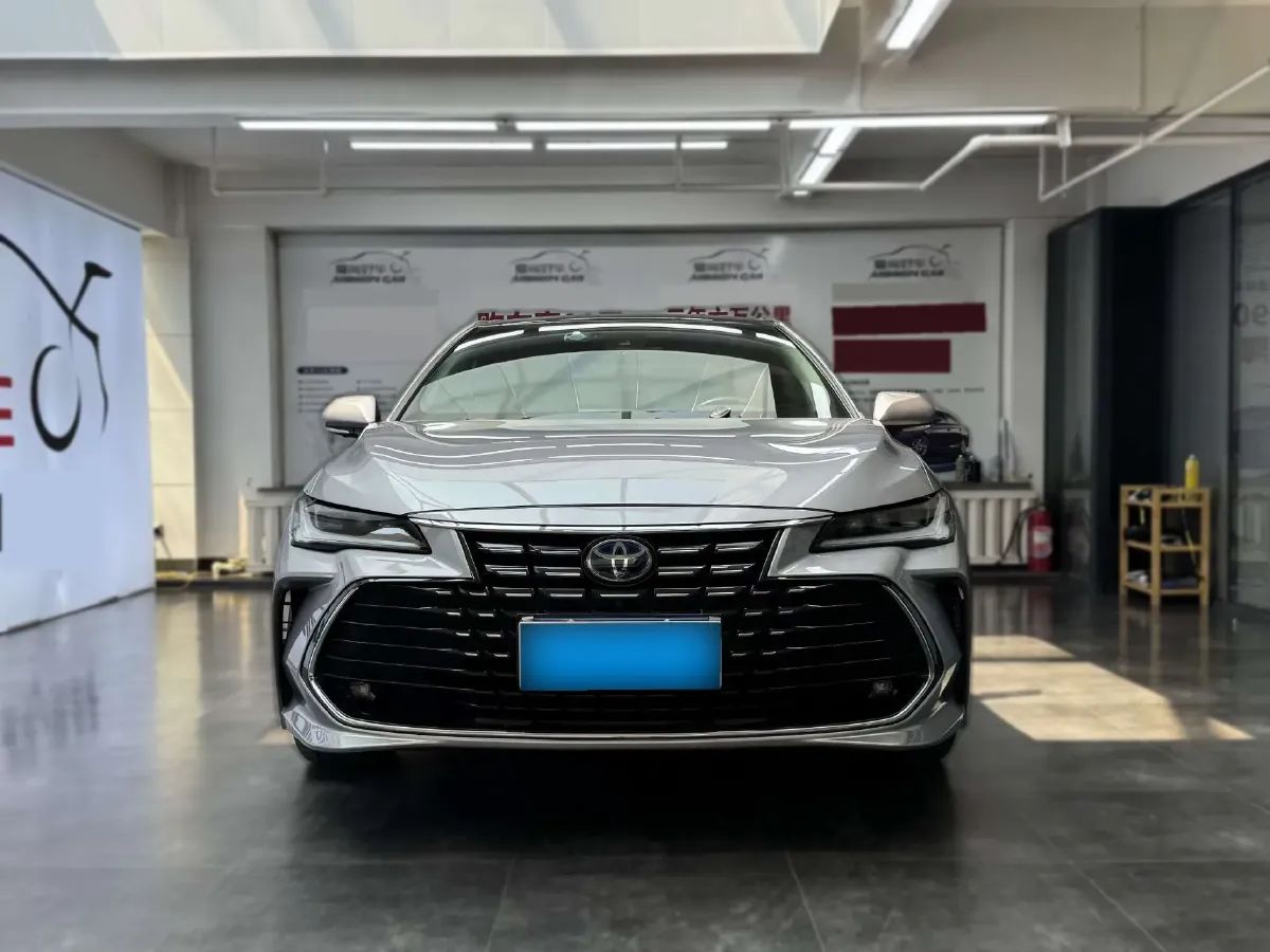 2023 Toyota Avalon 2.5L 178HP L4 E-CVT Hybrid,autocango,china used car exporter,china ev exporter,chinese used car exporter,chinese used ev exporter