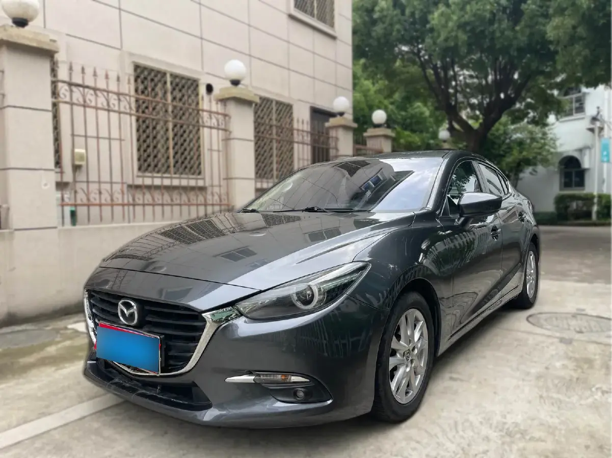 2017 Mazda 3 Axela 1.5L 117HP L4 6AT