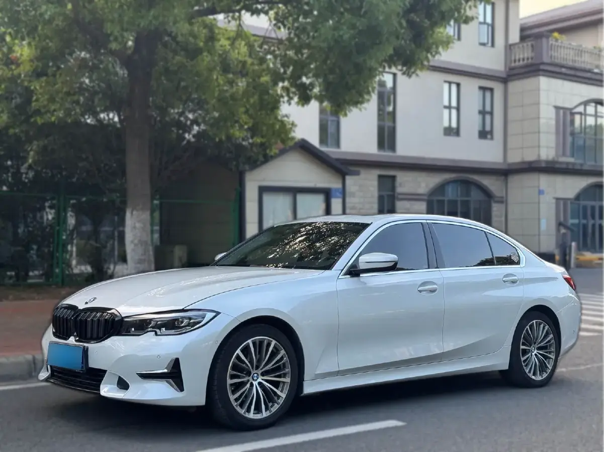 2020 BMW 3 Series 2.0T 184HP L4 8AT