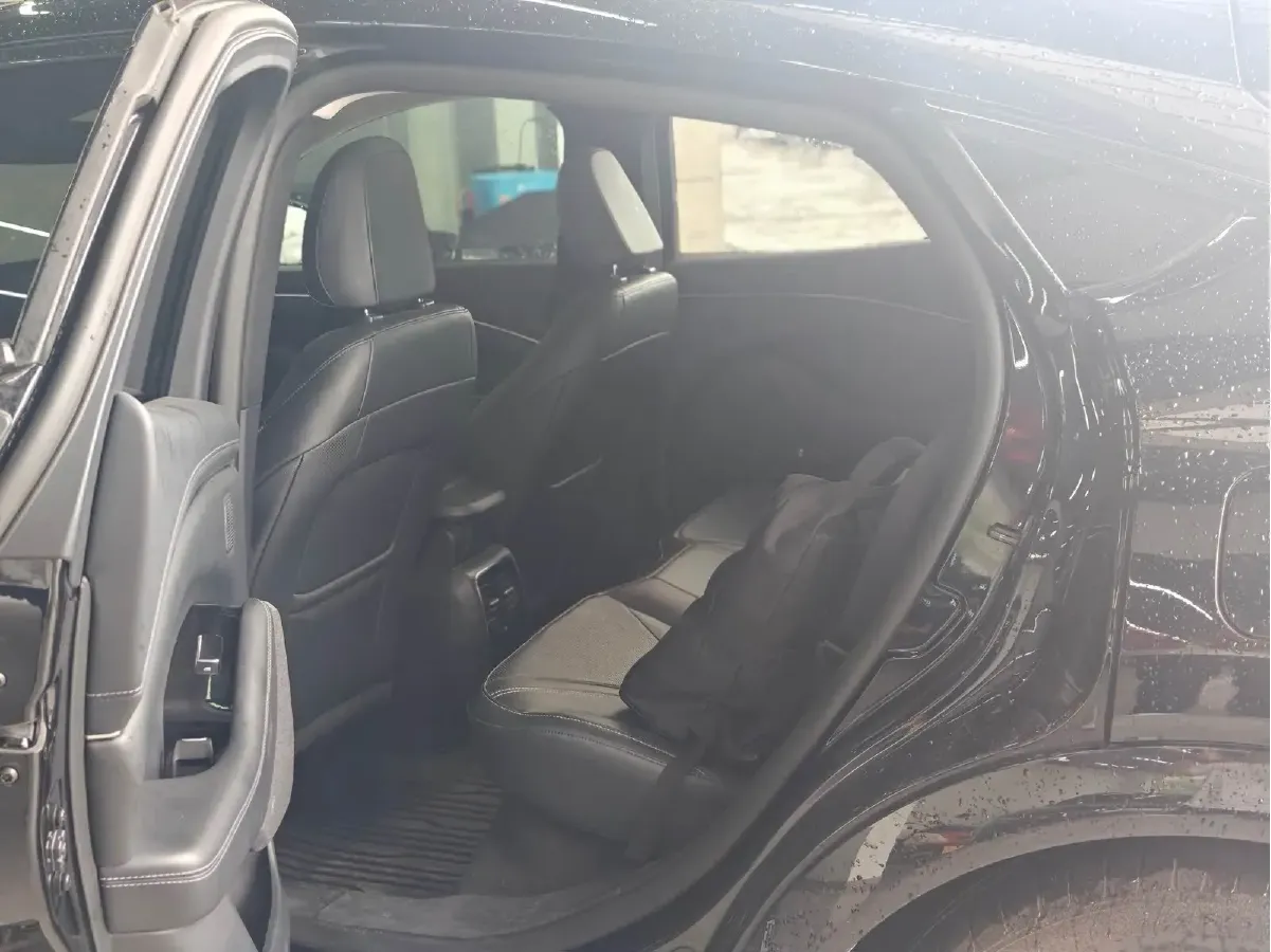 2021 Ford Mustang Mach-E BEV 80.3KWH,autocango,china used car exporter,china ev exporter,chinese used car exporter,chinese used ev exporter