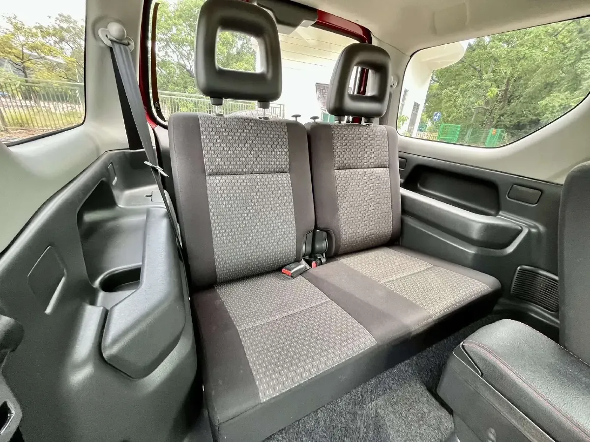 2011 Suzuki Jimny 1.3L 85HP L4 4AT,autocango,china used car exporter,china ev exporter,chinese used car exporter,chinese used ev exporter