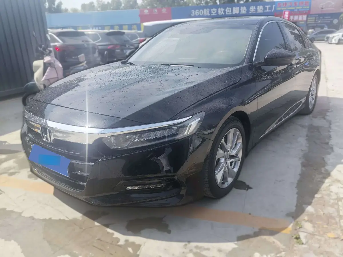 2018 Honda Accord 1.5T 194HP L4 CVT