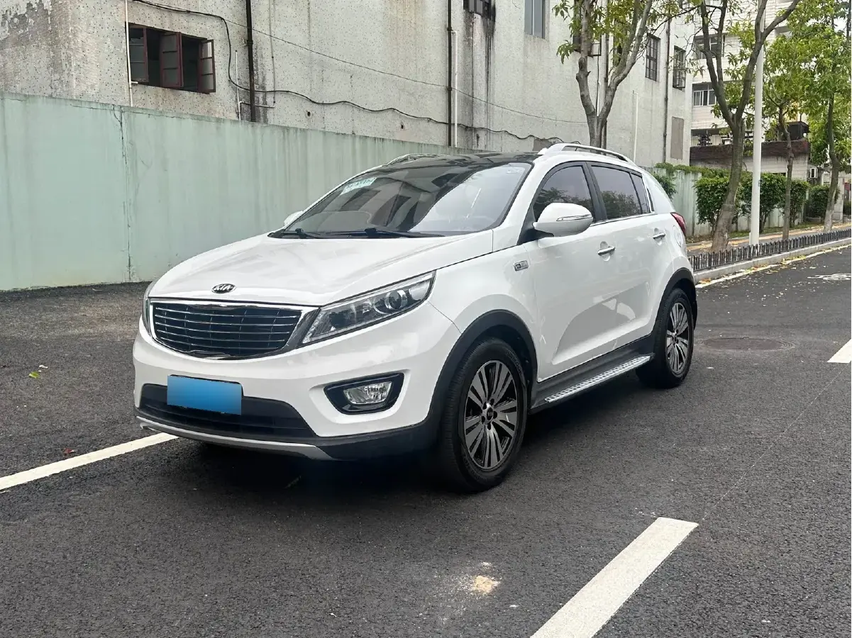 2015 Kia Sportage R 2.0L 165HP L4 6AT