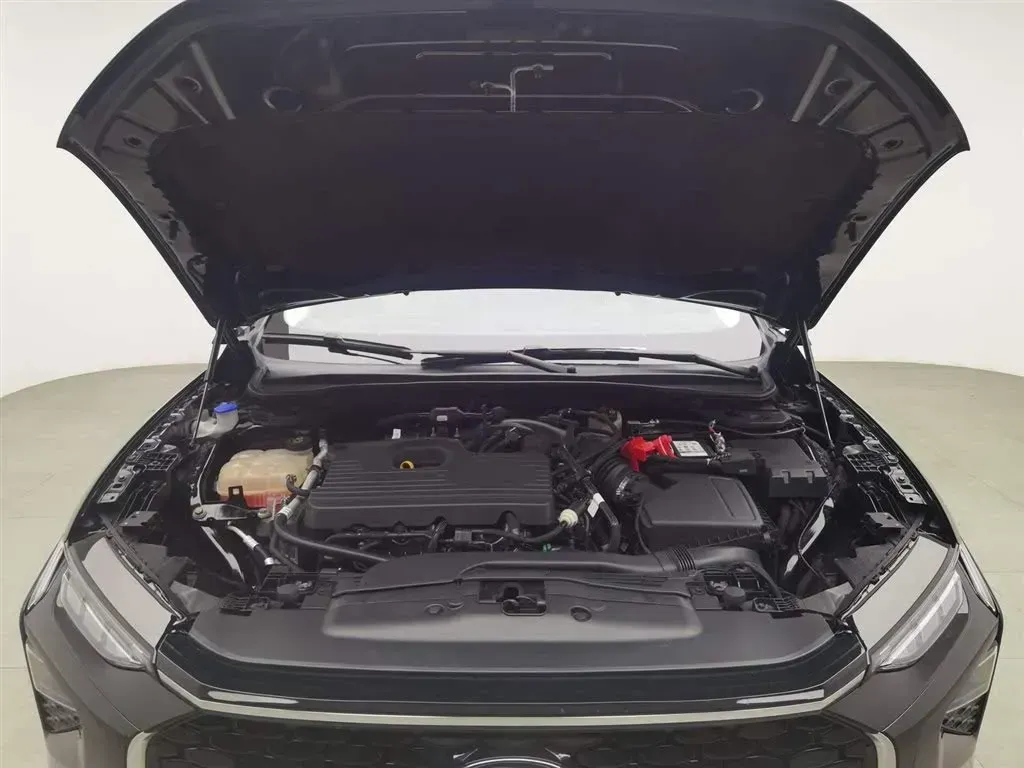 2022 Ford EVOS 2.0T 238HP L4 8AT,autocango,china used car exporter,china ev exporter,chinese used car exporter,chinese used ev exporter