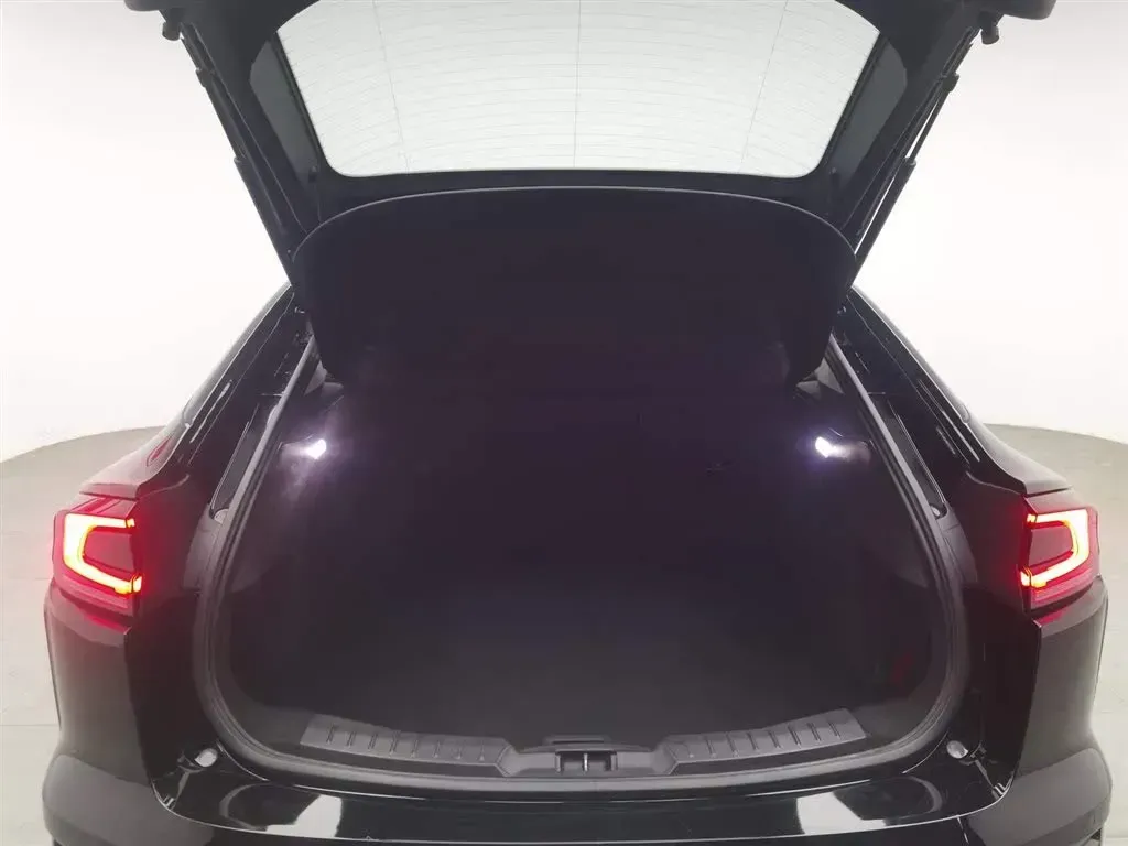 2022 Ford EVOS 2.0T 238HP L4 8AT,autocango,china used car exporter,china ev exporter,chinese used car exporter,chinese used ev exporter