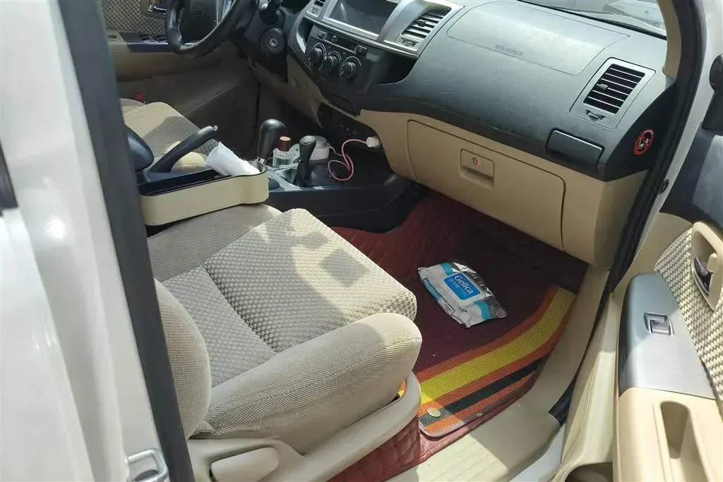 2015 Toyota Fortuner 2.7L 159HP L4 4AT,autocango,china used car exporter,china ev exporter,chinese used car exporter,chinese used ev exporter