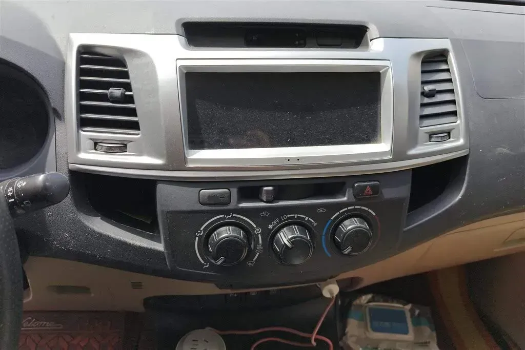 2015 Toyota Fortuner 2.7L 159HP L4 4AT,autocango,china used car exporter,china ev exporter,chinese used car exporter,chinese used ev exporter