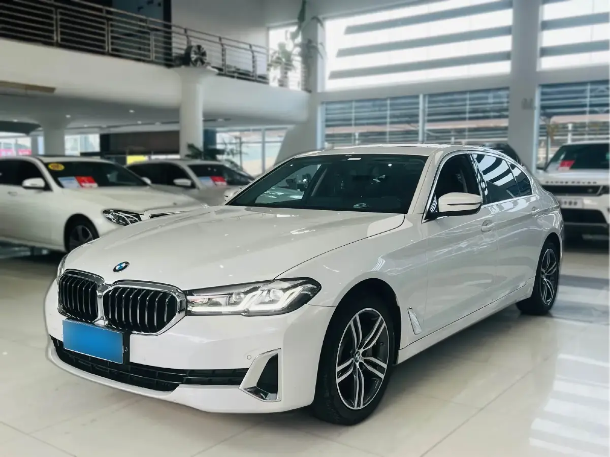 2021 BMW 5 Series 2.0T 252HP L4 8AT