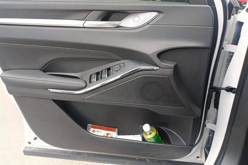 2022 Haval H6 1.5T 184HP L4 7DCT,autocango,china used car exporter,china ev exporter,chinese used car exporter,chinese used ev exporter