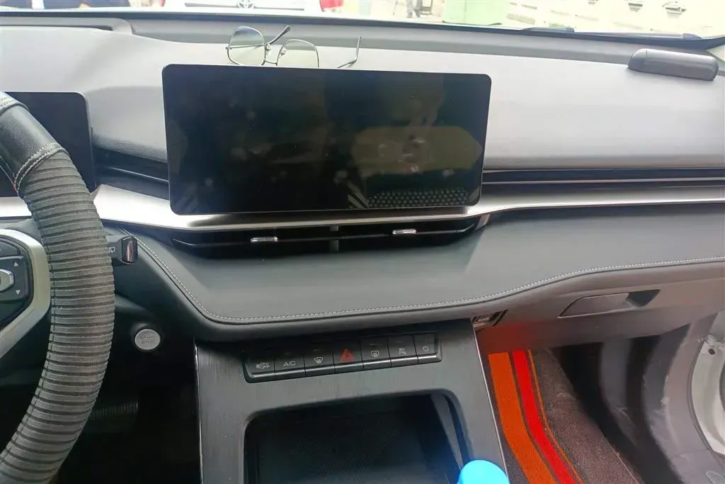 2022 Haval H6 1.5T 184HP L4 7DCT,autocango,china used car exporter,china ev exporter,chinese used car exporter,chinese used ev exporter