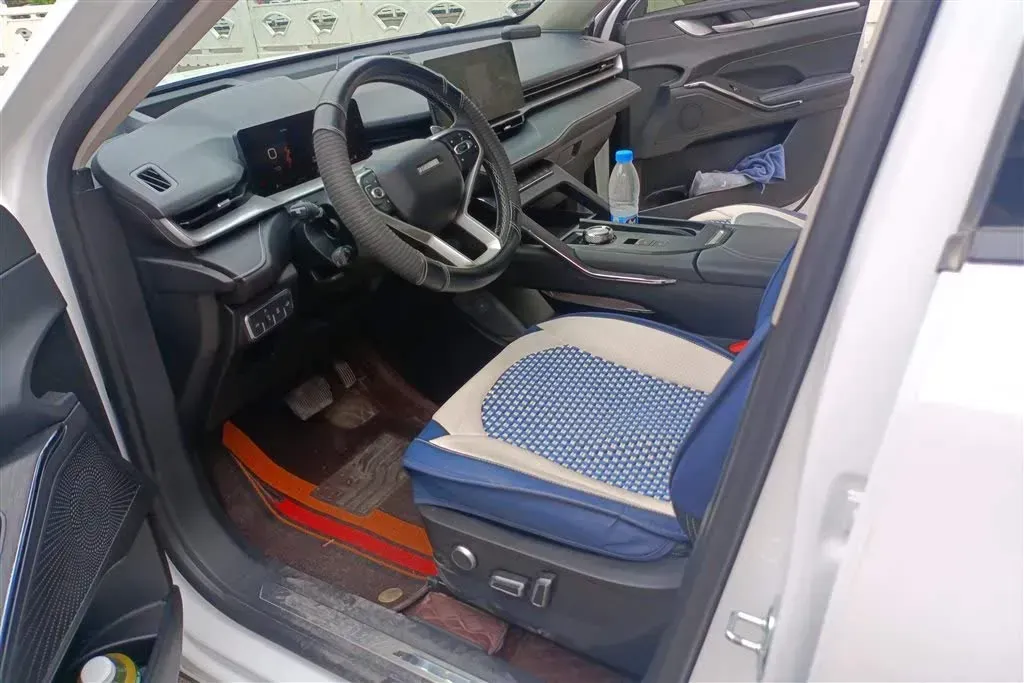 2022 Haval H6 1.5T 184HP L4 7DCT,autocango,china used car exporter,china ev exporter,chinese used car exporter,chinese used ev exporter