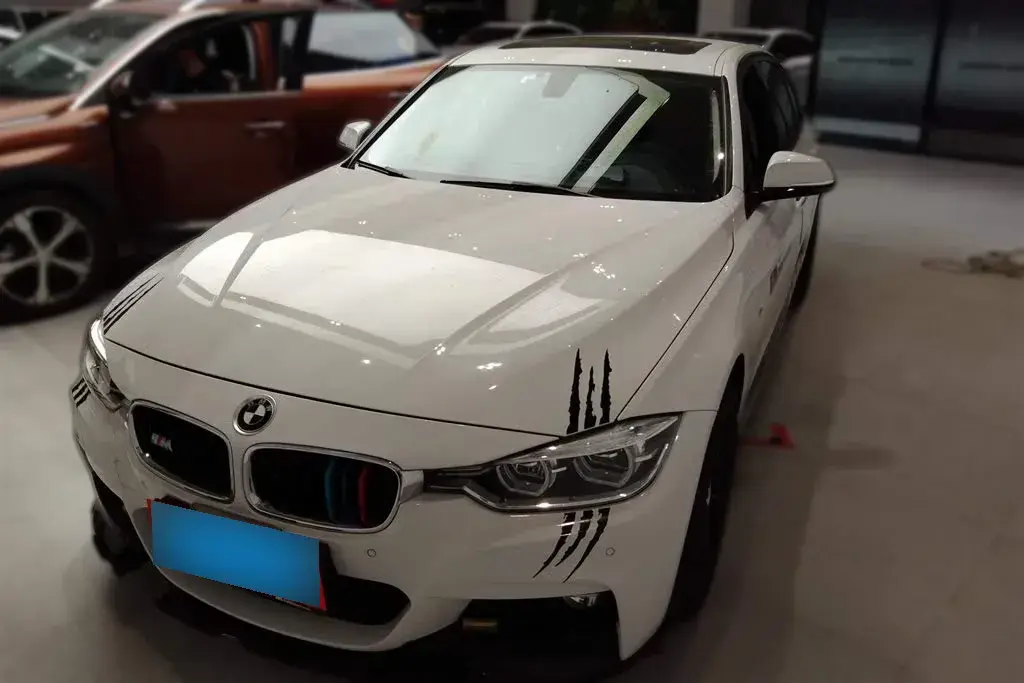 2019 BMW 3 Series 2.0T 184HP L4 8AT