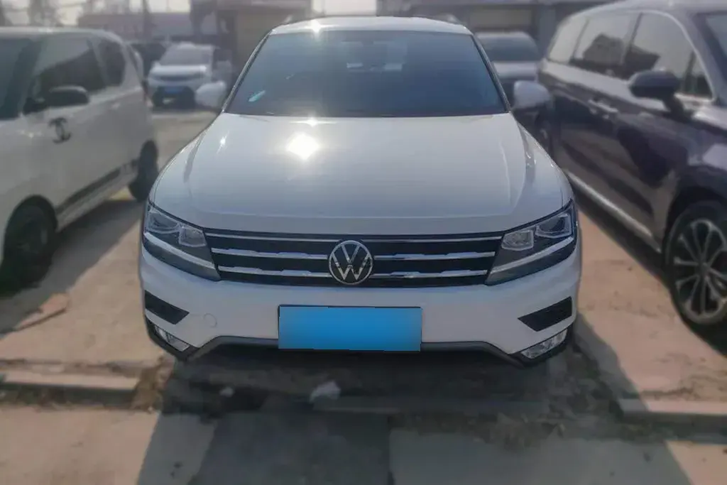 2021 Volkswagen Tiguan L 2.0T 186HP L4 7DCT