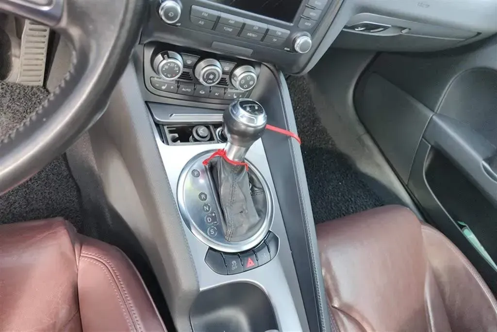 2011 Audi TT 2.0T 211HP L4 6DCT,autocango,china used car exporter,china ev exporter,chinese used car exporter,chinese used ev exporter