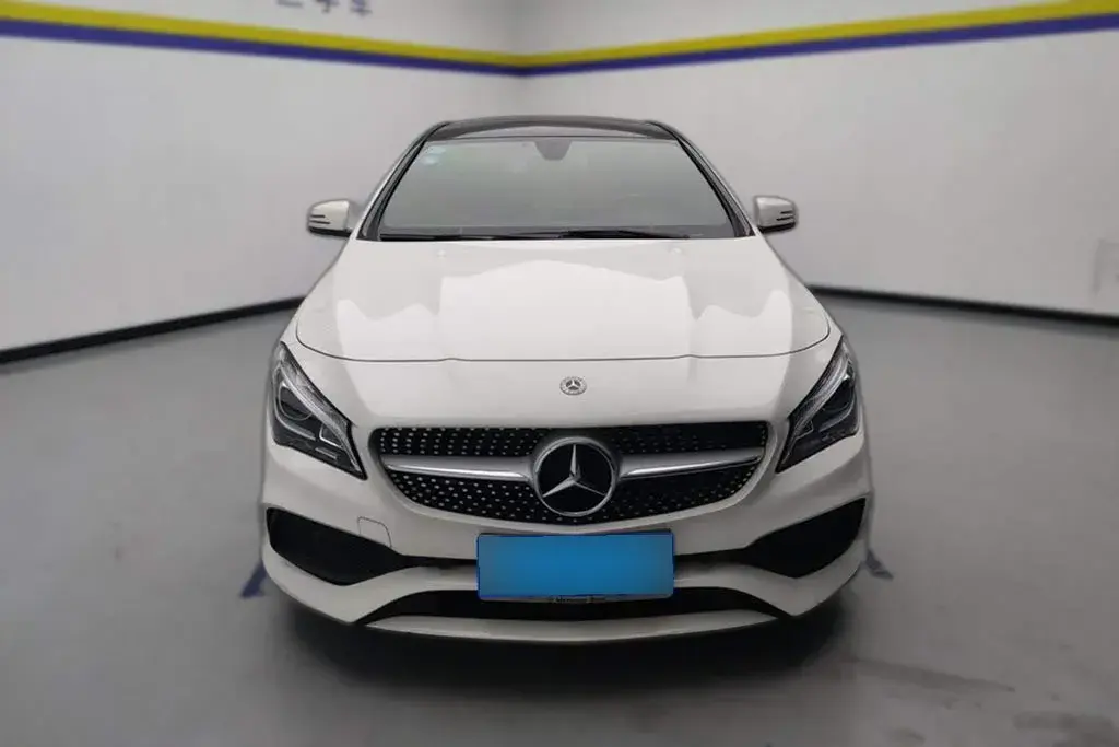 2017 Mercedes-Benz CLA Class 1.6T 156HP L4 7DCT