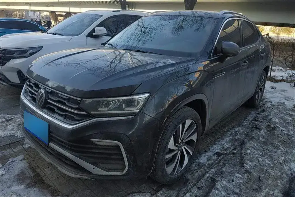 2020 Volkswagen Tayron X 2.0T 186HP L4 7DCT