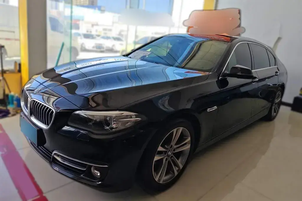 2017 BMW 5 Series 2.0T 218HP L4 8AT