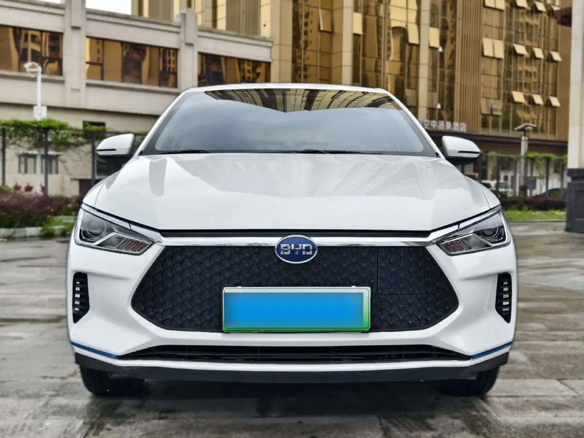 2021 BYD e2 BEV 43.2KWH