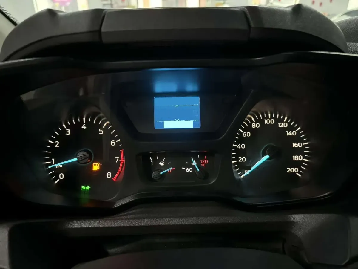 2018 Ford Tourneo 2.0T 203HP L4 6AT,autocango,china used car exporter,china ev exporter,chinese used car exporter,chinese used ev exporter