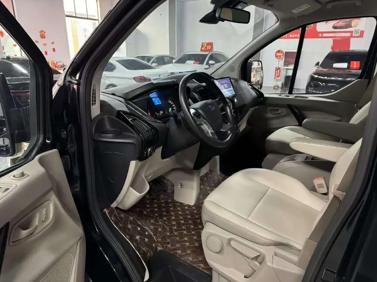 2018 Ford Tourneo 2.0T 203HP L4 6AT,autocango,china used car exporter,china ev exporter,chinese used car exporter,chinese used ev exporter
