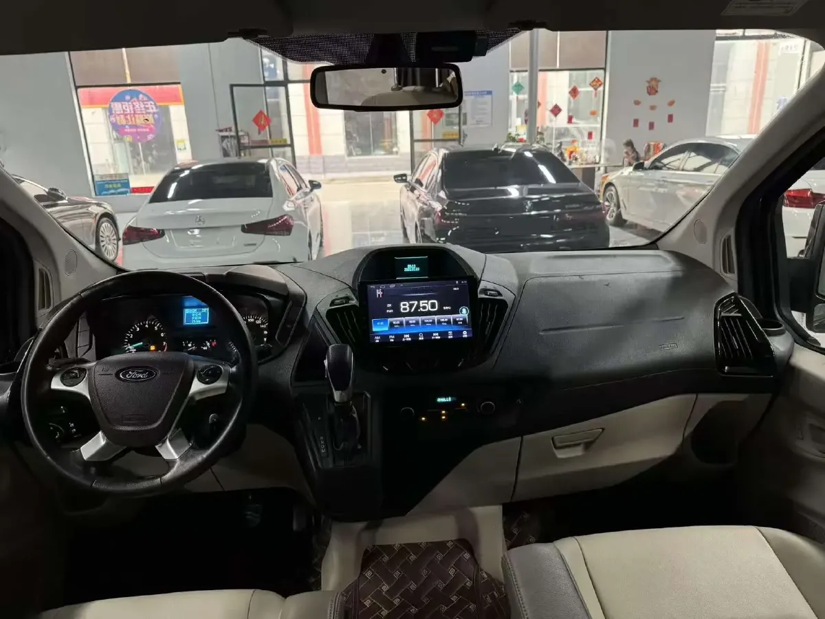 2018 Ford Tourneo 2.0T 203HP L4 6AT,autocango,china used car exporter,china ev exporter,chinese used car exporter,chinese used ev exporter