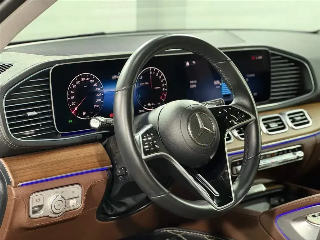 2024 Mercedes-Benz GLE Class 2.0T 252HP L4 9AT PHEV 31.2KWH,autocango,china used car exporter,china ev exporter,chinese used car exporter,chinese used ev exporter