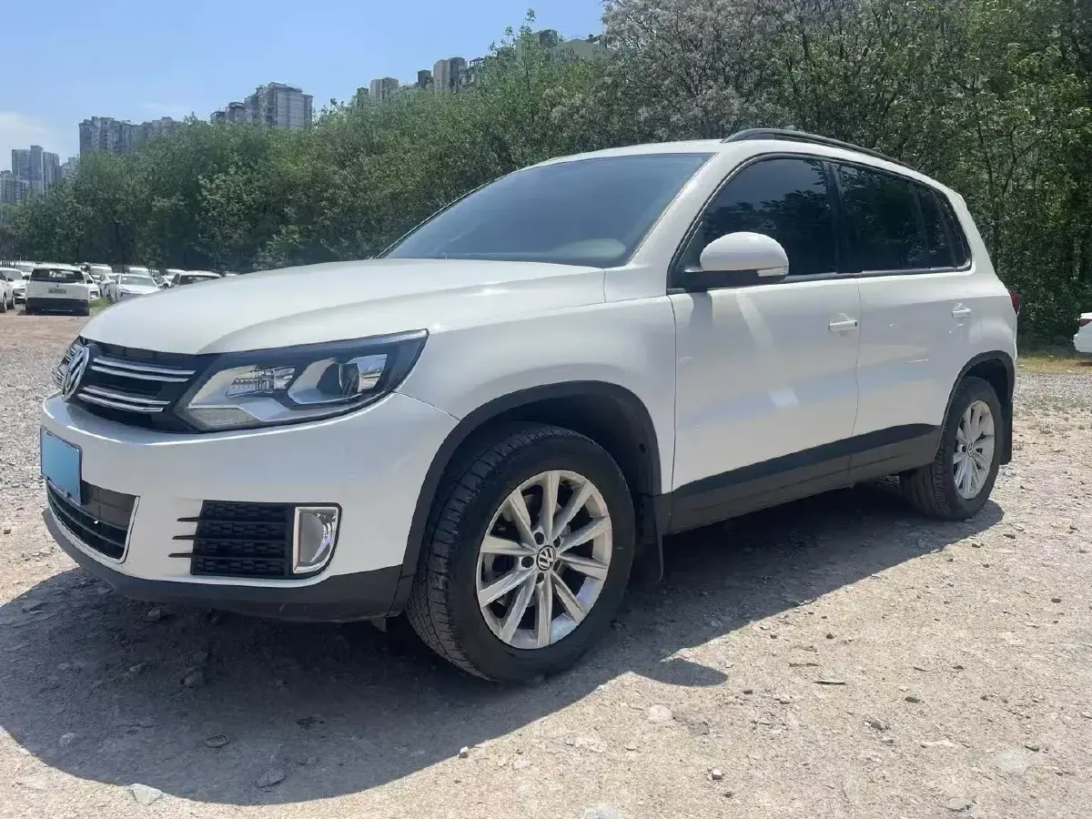 2017 Volkswagen Tiguan 1.8T 160HP L4 6AT