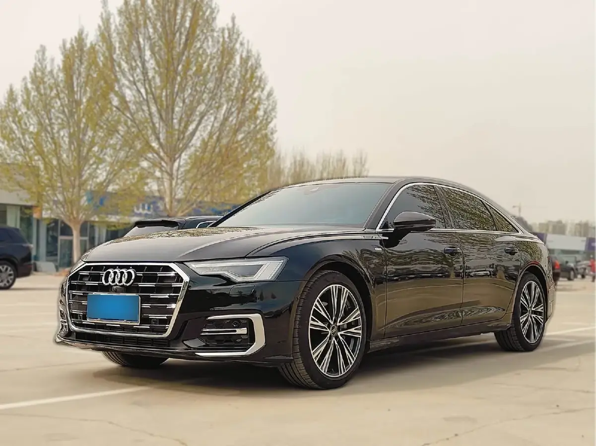 2024 Audi A6L 2.0T 245HP L4 7DCT