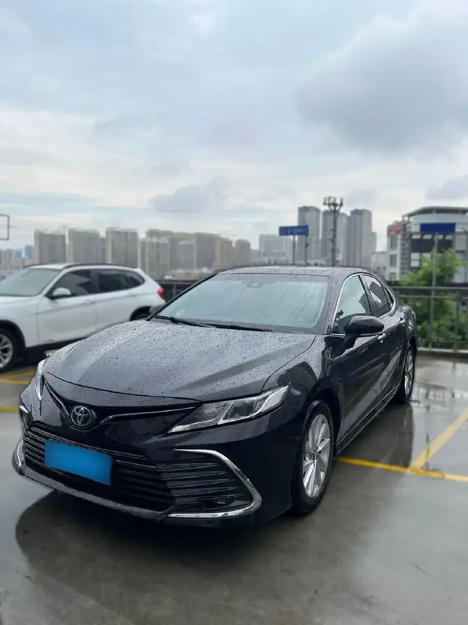 2021 Toyota Camry 2.5L 178HP L4 E-CVT Hybrid