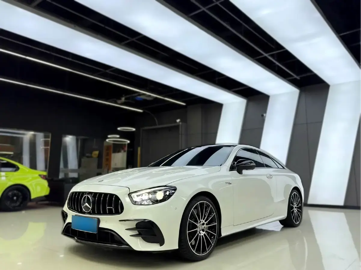 2021 Mercedes-Benz E AMG 3.0T 435HP L6 9AT