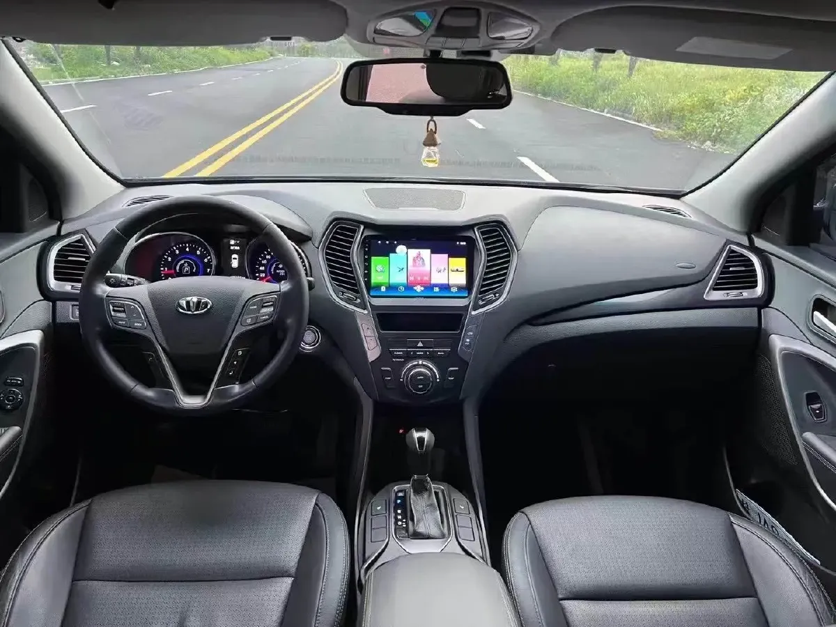 2013 Hyundai Grand SantaFe 3.0L 264HP V6 6AT,autocango,china used car exporter,china ev exporter,chinese used car exporter,chinese used ev exporter